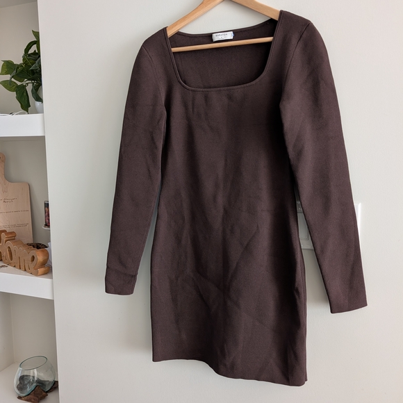 Aritzia Babaton Rego Sculpt Knit Chocolate Long Sleeve Dress Brown Medium - Picture 7 of 13